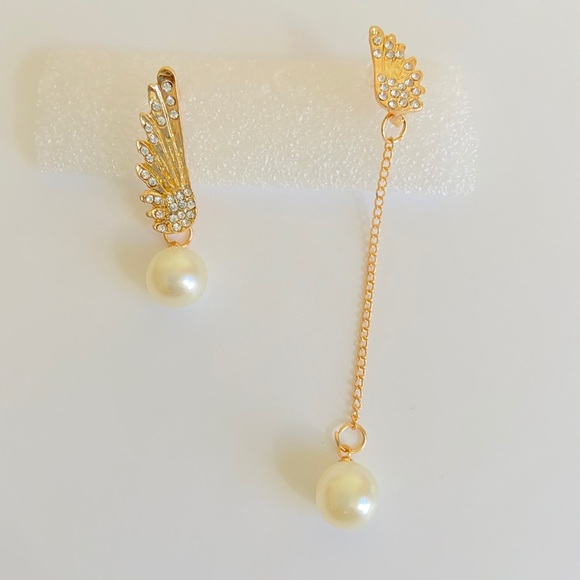 Angel! Super beautiful pair of earrings news - Picture 2 of 4